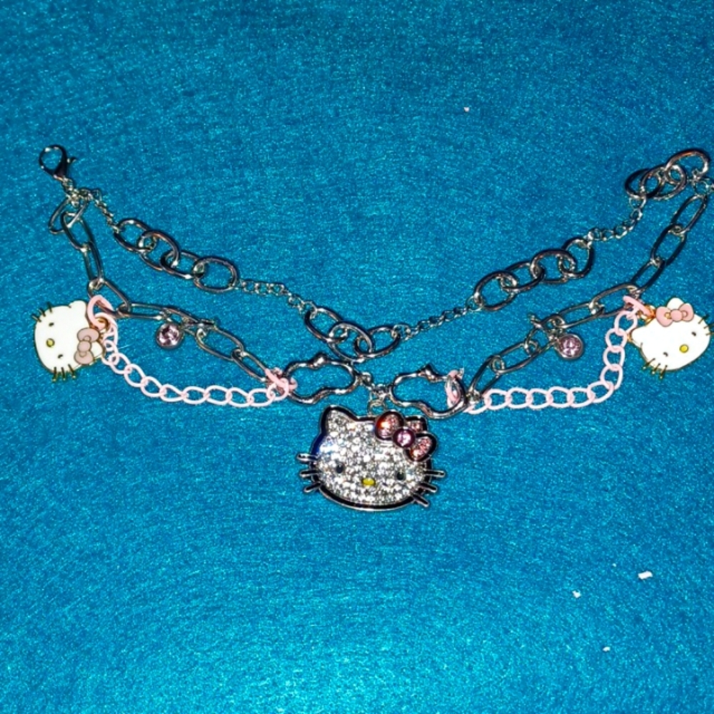 Hello Kitty × 3 Bracelet